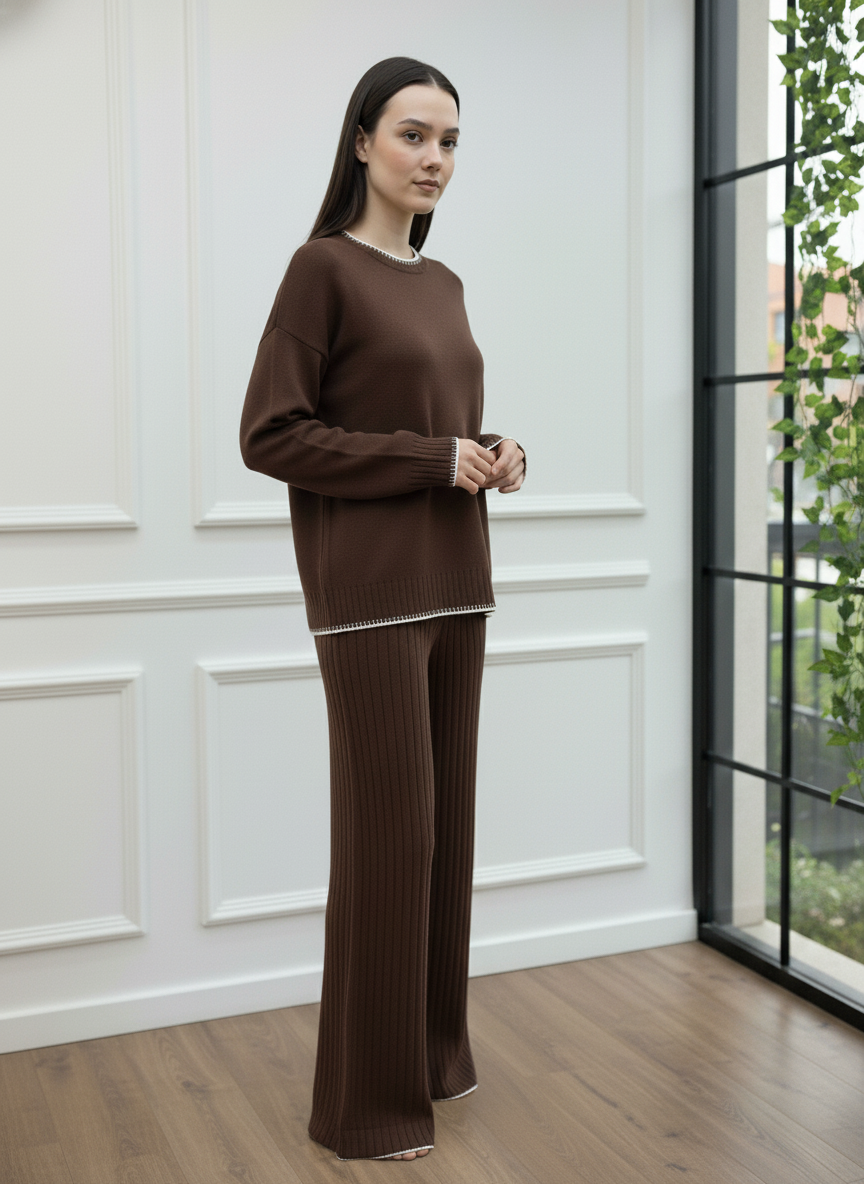 Bisiklet Yaka Çizgi Detaylı Triko Takım - Kahverengi - Detay