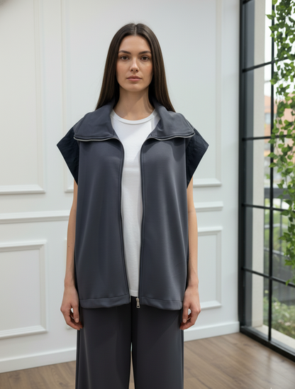 Omuzları Paraşüt Kumaş Detaylı Fermuarlı Takım