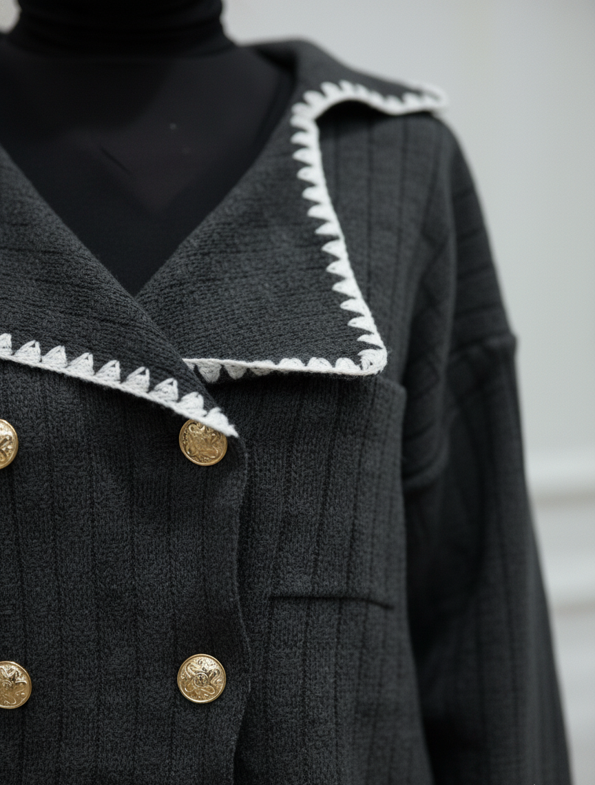 Gold Düğme Detaylı Yaka İşlemeli Triko İkili Takım