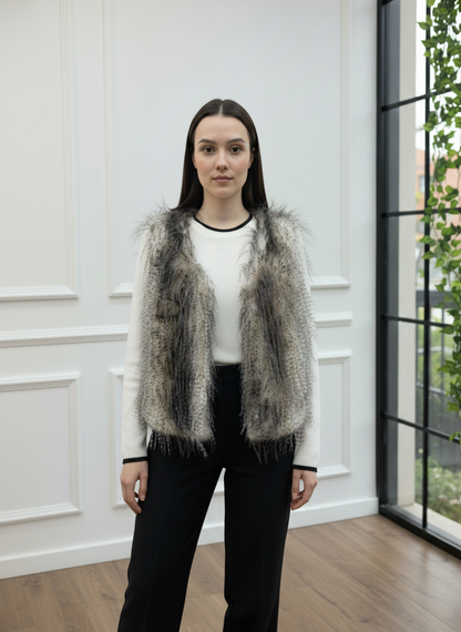 Siyah Geçişli Suni Kürk Yelek