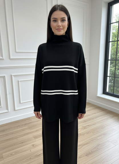 Çift Çizgi Detaylı Balıkçı Yaka Oversize Triko Takım