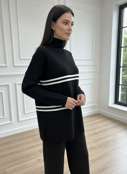 Çift Çizgi Detaylı Balıkçı Yaka Oversize Triko Takım